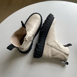 ZARA Cream Lug Sole Boots